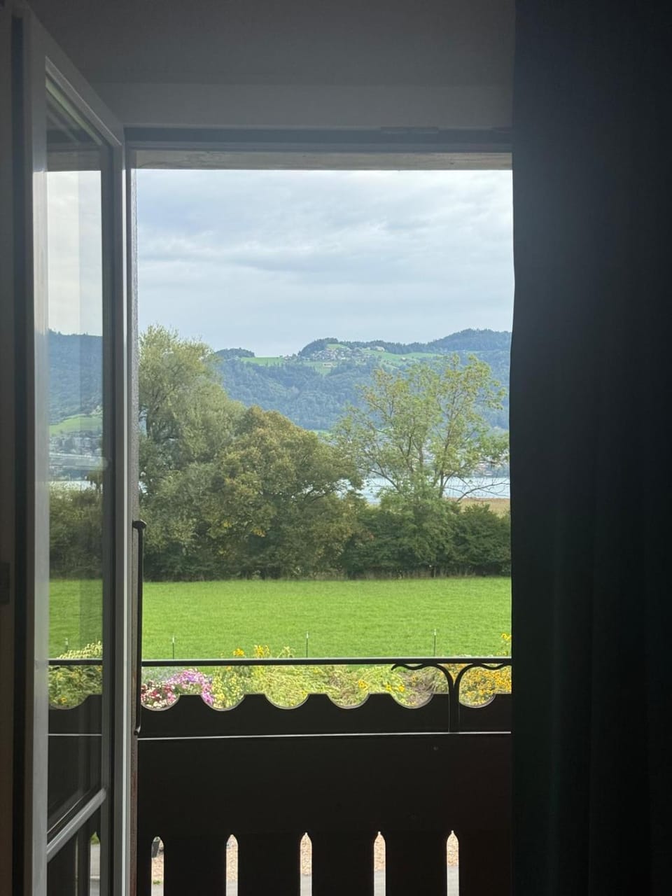 Apartment Spiez - Lake view - for 7 guests Apartment in Canton of Bern (Region)