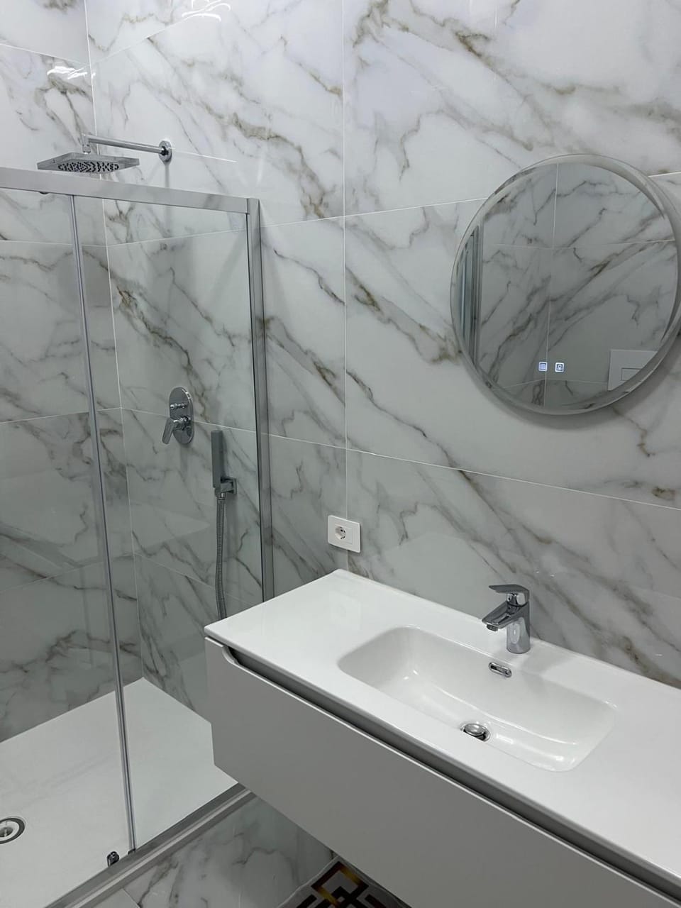 Shower, Bathroom