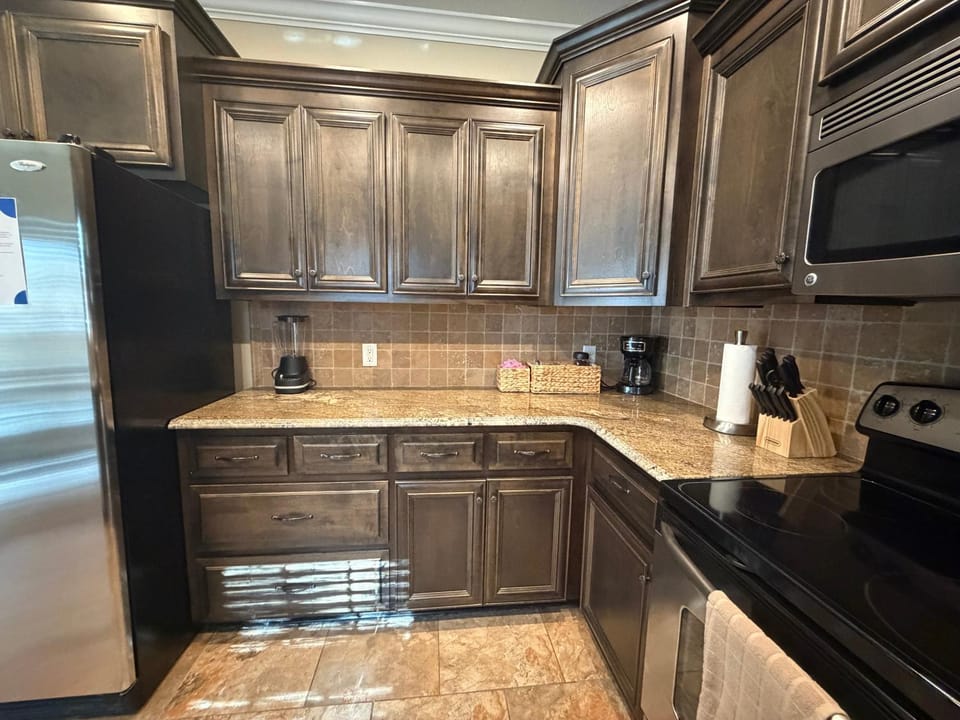 3BR Retreat I-75 Nearby Drive to Wild Adventures House in Georgia