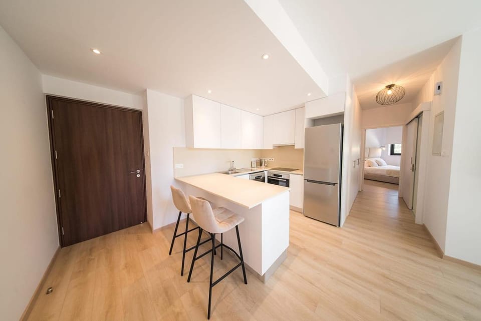 CasaMar - Upscale One-Bedroom Apartment by the Sea Apartment in Larnaca