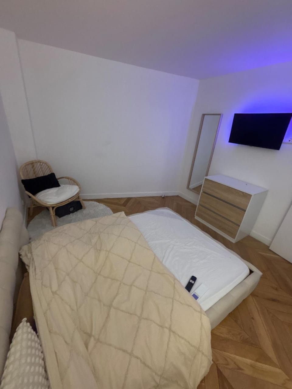 Appartement Drancy proche RER Apartment in Drancy