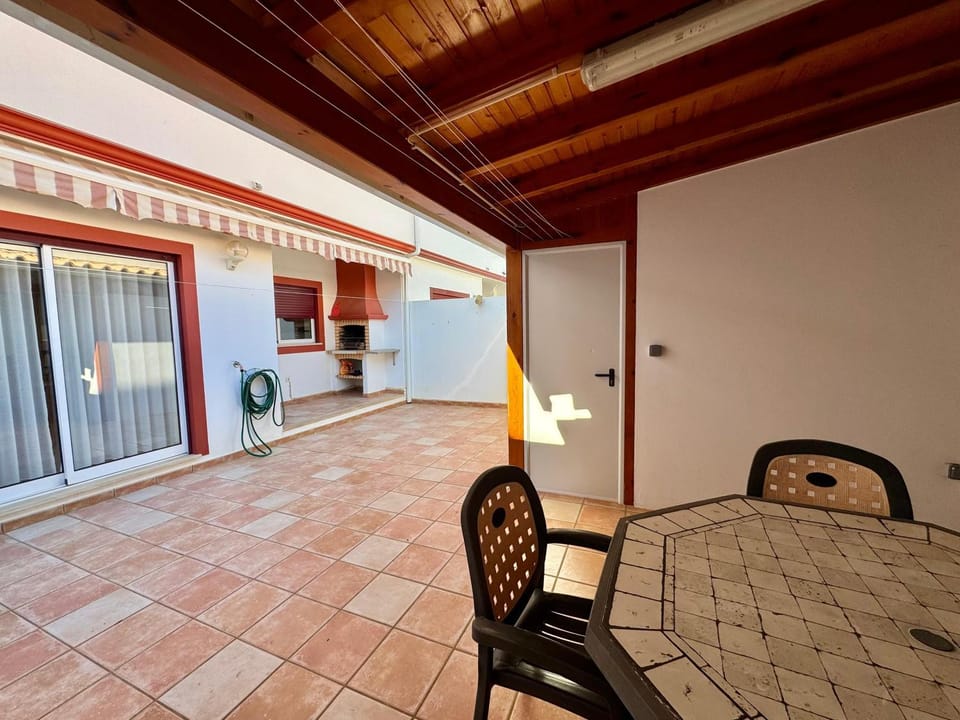 Patio, Off site, Dining area