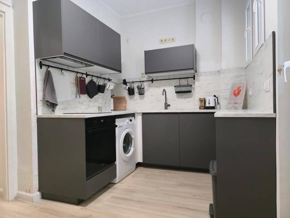 Modern 100m Apt In Sofia Center Vitosha Blvd Apartment in Sofia