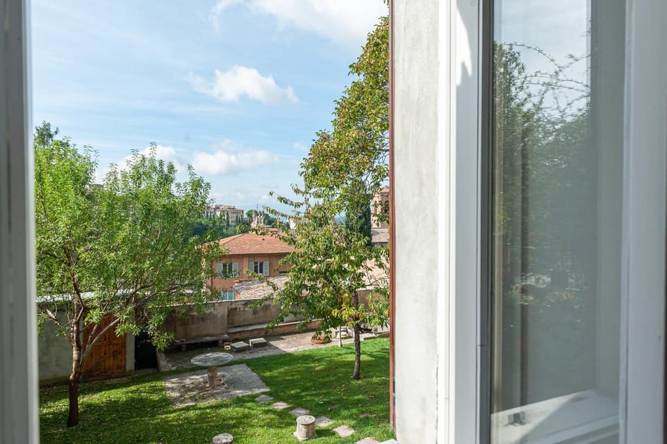 Property building, View (from property/room)