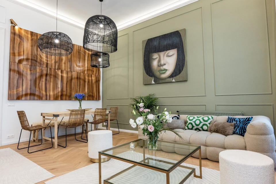 Living room, Meals, Meals
