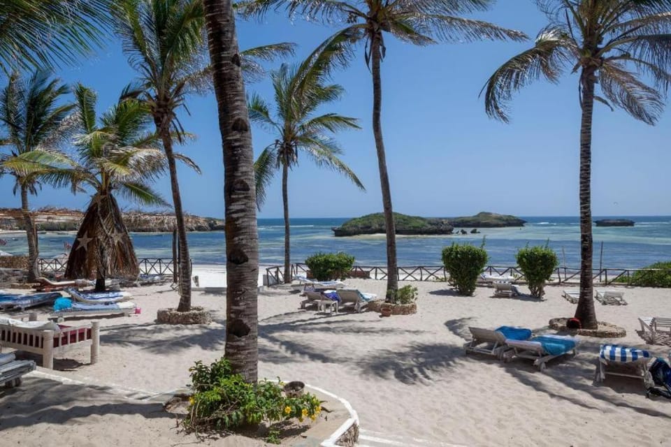 Couzy stylish stays 3 Bdrm Watamu with Beach access Apartment in Kenya