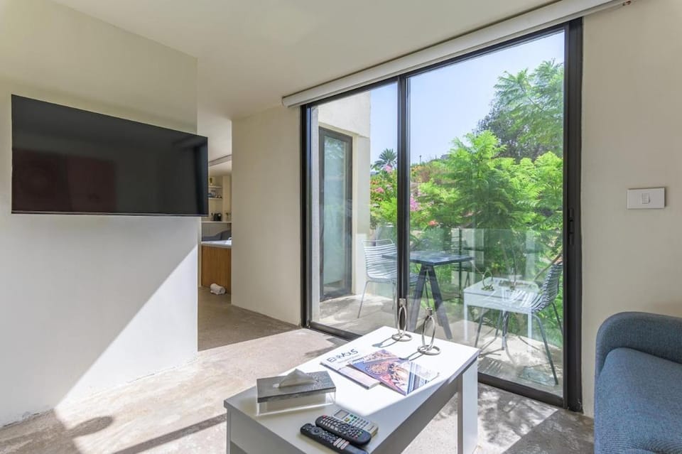 Casa Plata 1 Bed With Jacuzzi Apartment in Africa