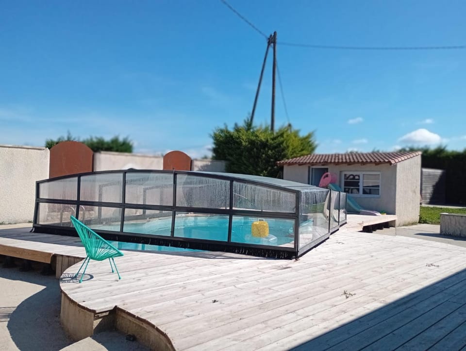 Balcony/Terrace, Pool view, Swimming pool