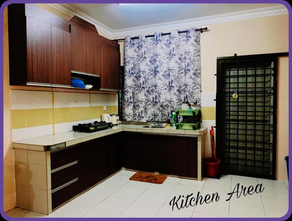 Nizaman's Homestay Gerik House in Perak