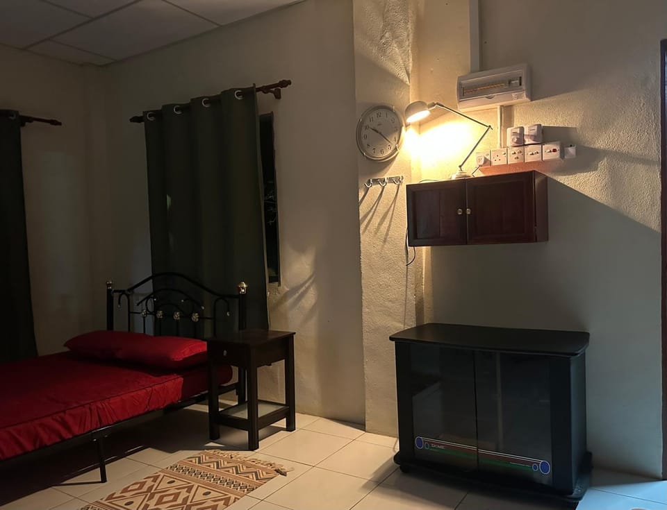 Homestay Teluk Bayu Vacation rental in Kedah