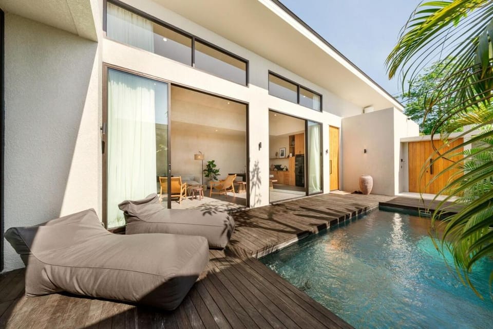 Patio, Swimming pool