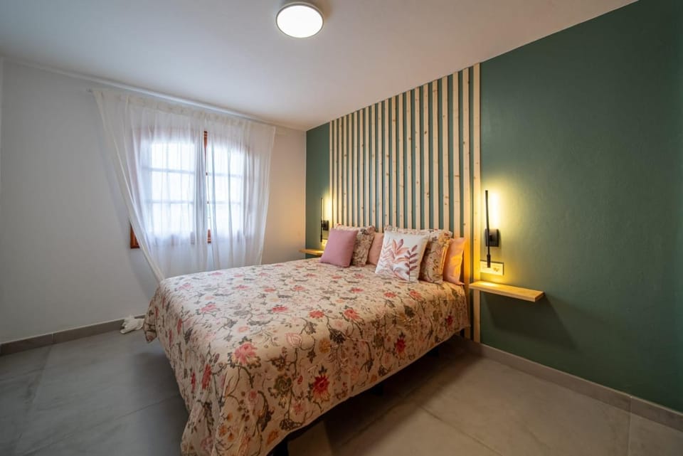 Living room, Bedroom