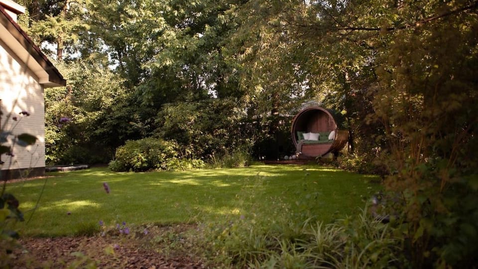 Luxe boshuis met Spa House in Gelderland, Netherlands