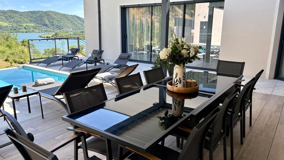 Evasion au Bord du Rhône Apartment in Auvergne-Rhône-Alpes