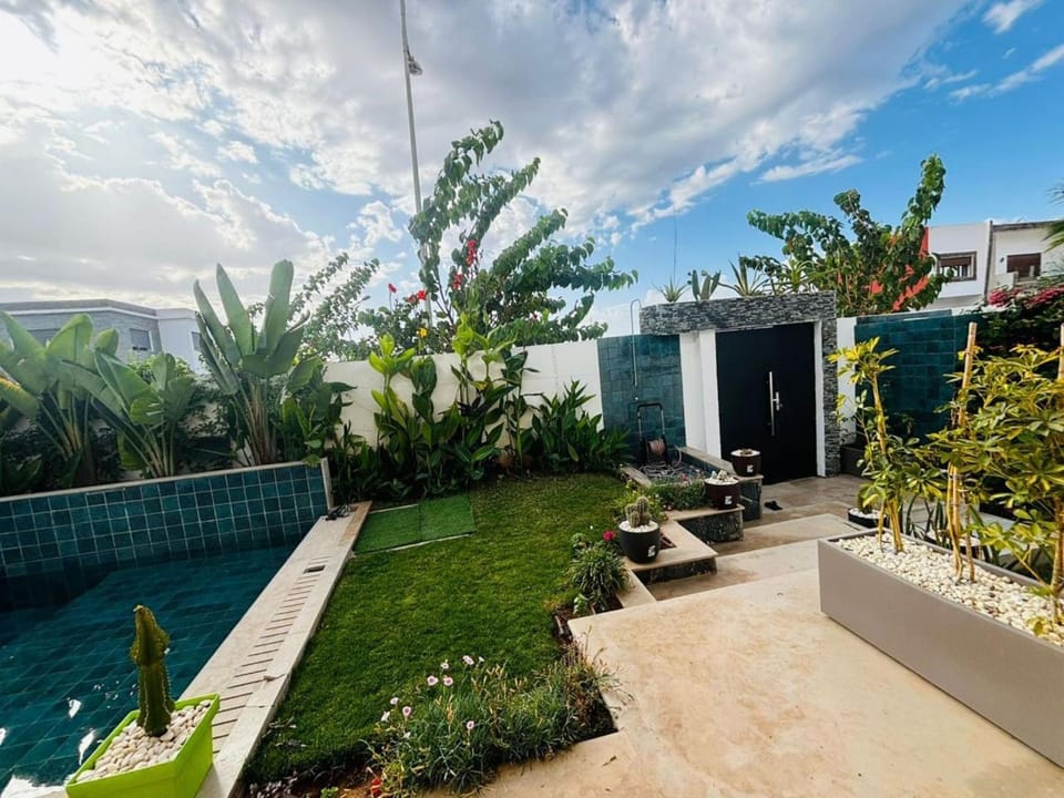 Garden, Balcony/Terrace, Swimming pool