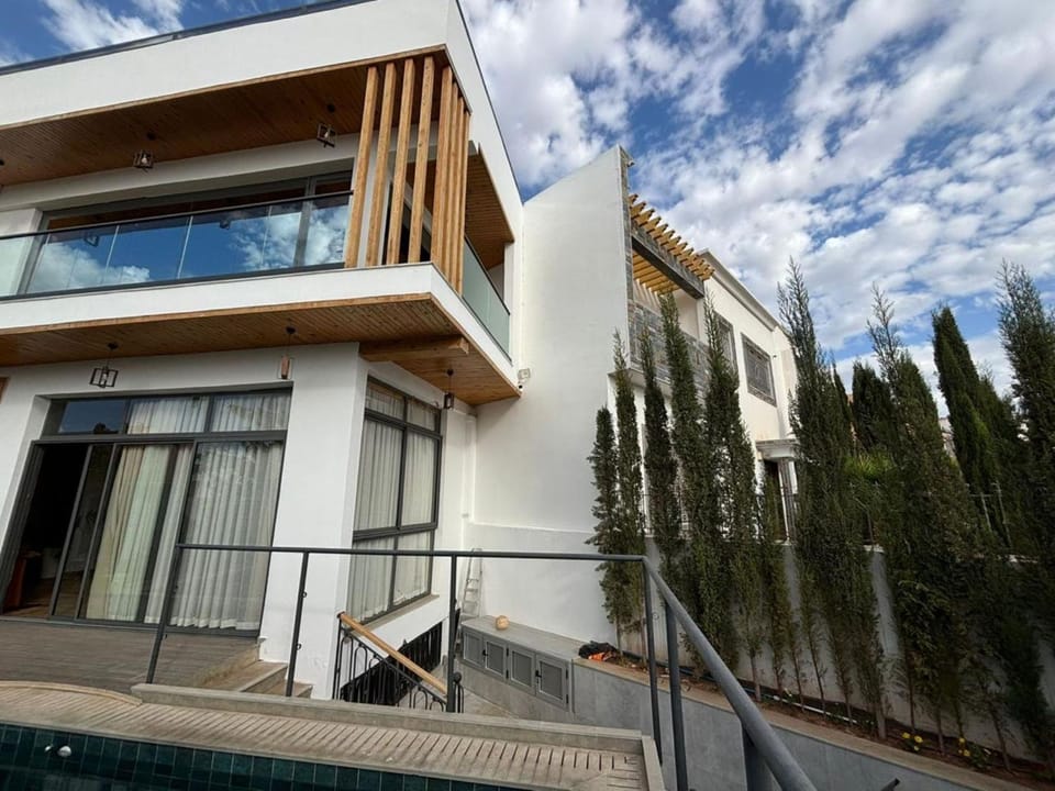 Exclusive 5-bdrm Villa with Private Pool RG52025 Villa in Agadir