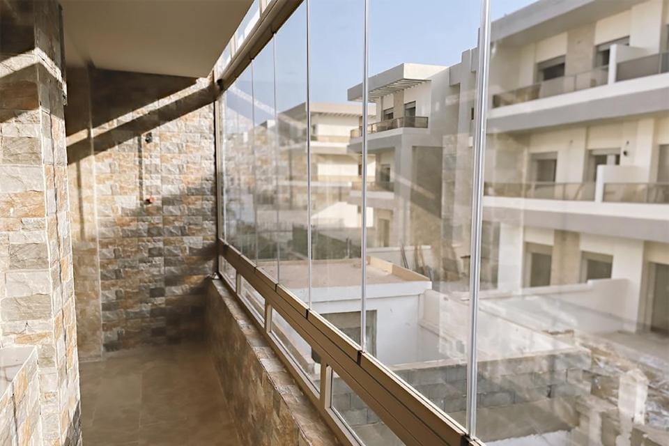 Modern apartment with pool parking Apartment in Casablanca-Settat