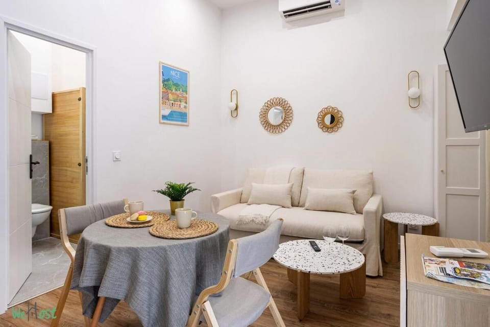 Promenade et Sauna - 2 pers Apartment in Nice
