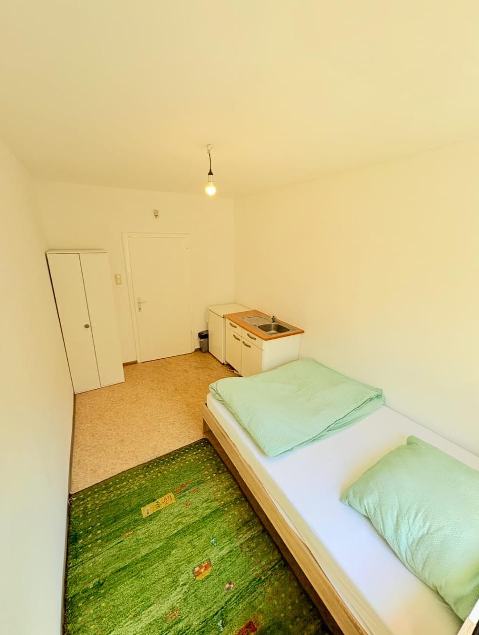 Beenie 2 Bed and Breakfast in Linz