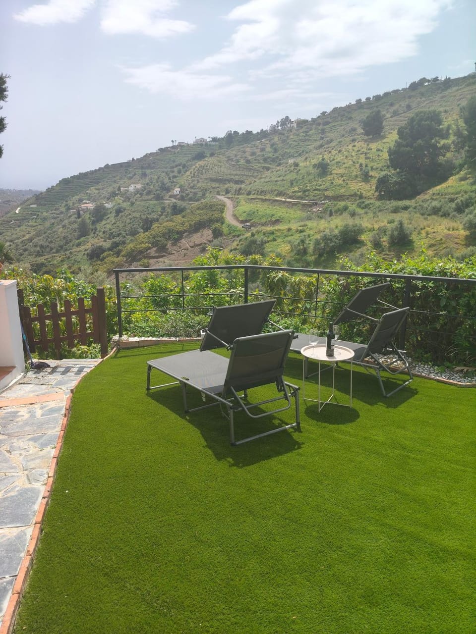 Property building, Balcony/Terrace, Living room