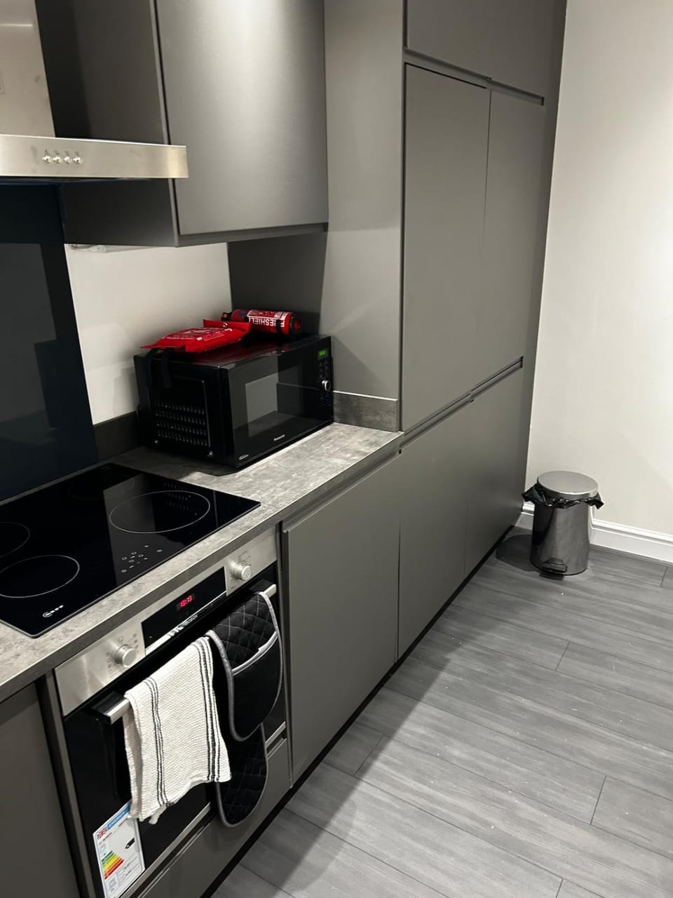 Stunning apartment with parking near Barnsley town centre sleeps 4 Apartment in Borough of Barnsley