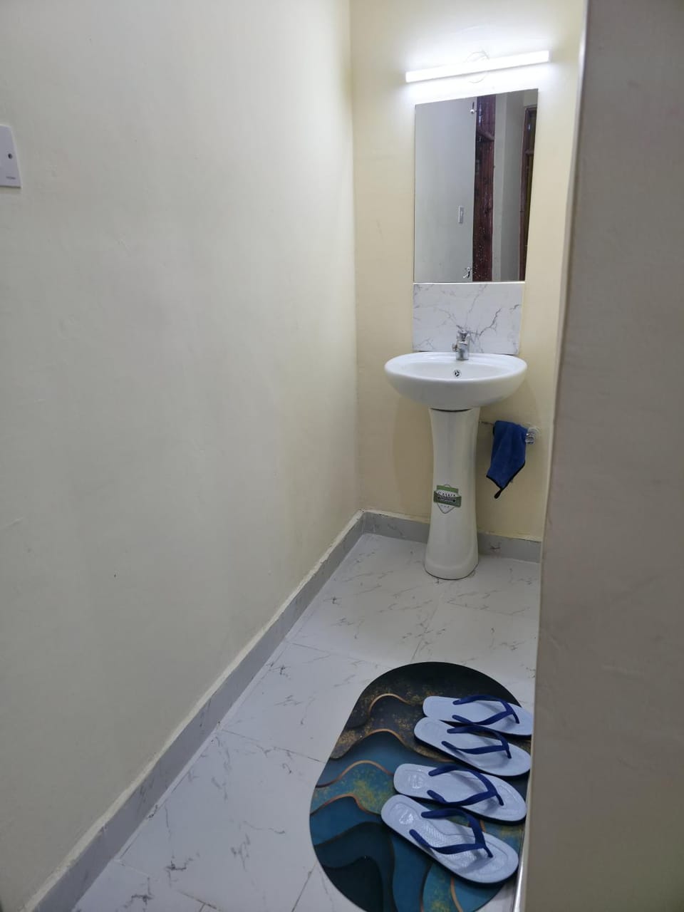 Gee Skykine Airbnbs Kamakis Apartment in Nairobi