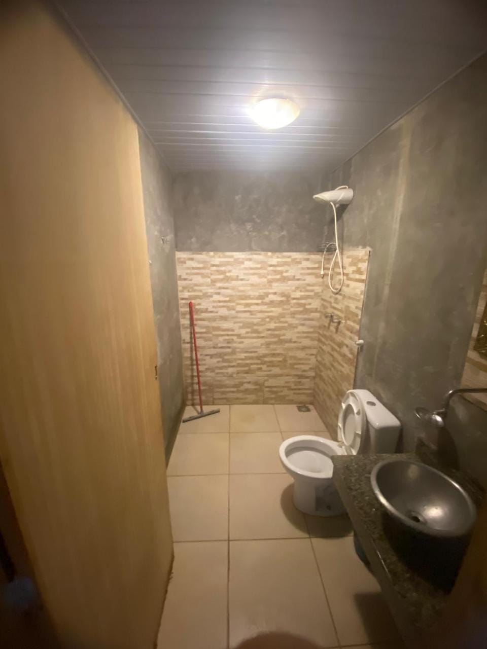 Quintal da prainha Bar - pousada simples-beira da lagoa Bed and Breakfast in State of Minas Gerais, Brazil