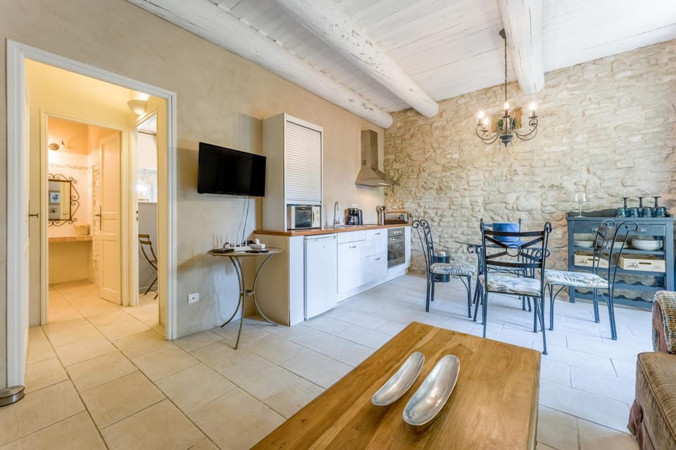 La petite maison de l'Isle Bed and Breakfast in L'Isle-sur-la-Sorgue