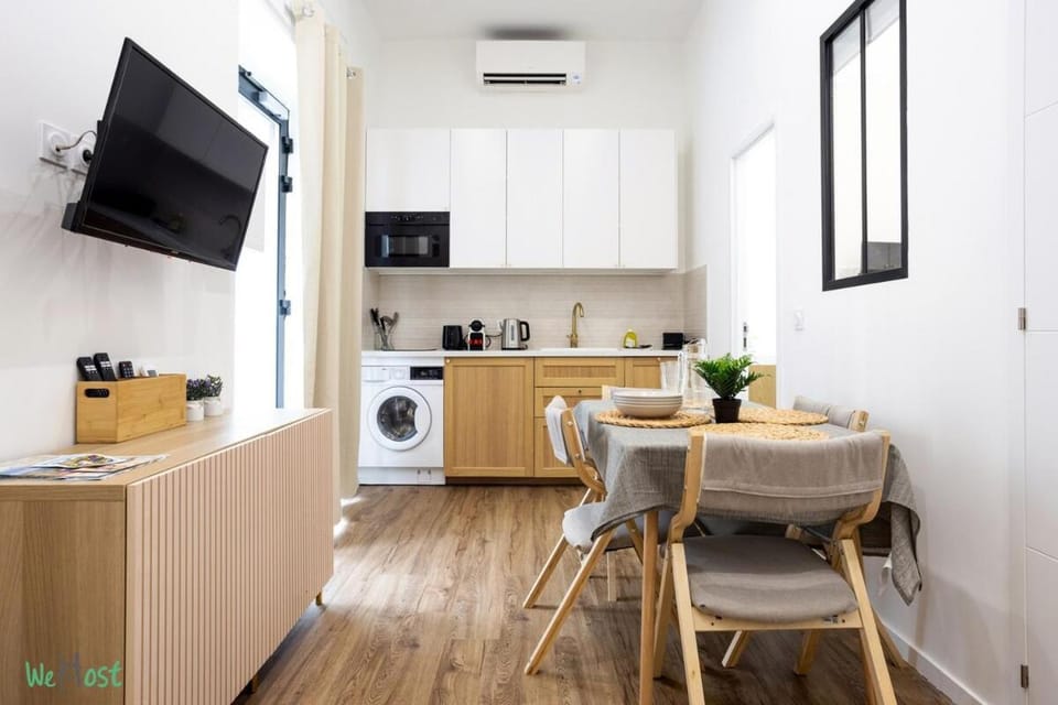 WeHost D2 - Smart & chic loft, 3 mins to beaches Apartment in Nice