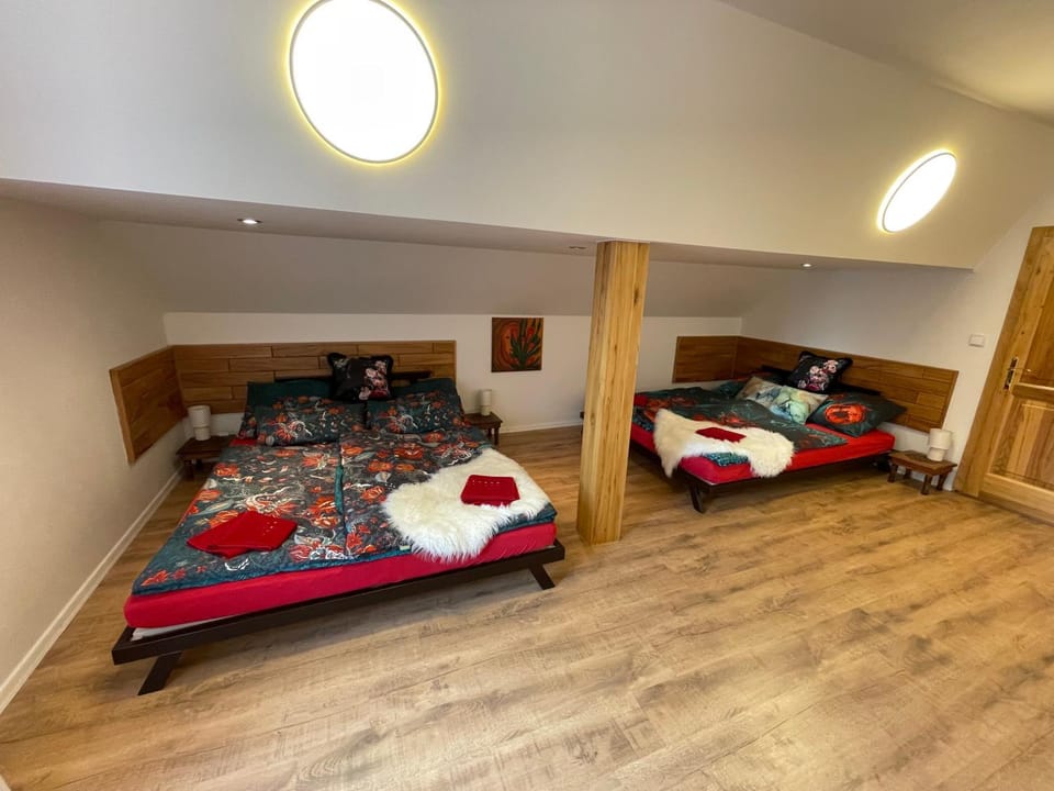 Zlatá Chalupa Heřmanovice Villa in Czechia