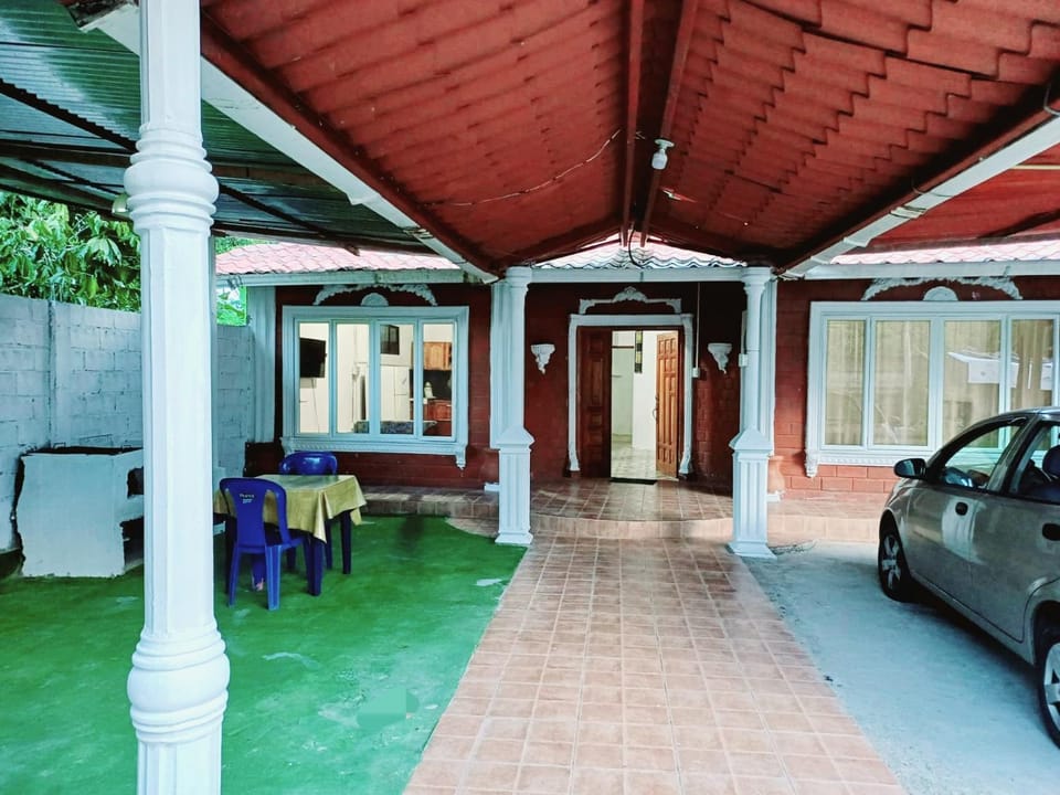 Anzu River Lodge, Villa de Campo Villa in Napo, Ecuador