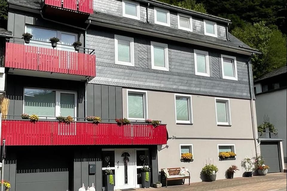 Upland-Flair Ferienwohnung WALDPFAD mit einzigartigem Berggarten im Zentrum! Apartment in Willingen
