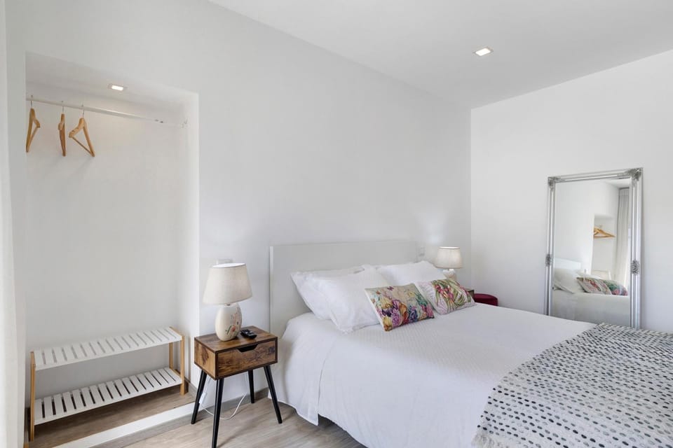 Living room, Bedroom