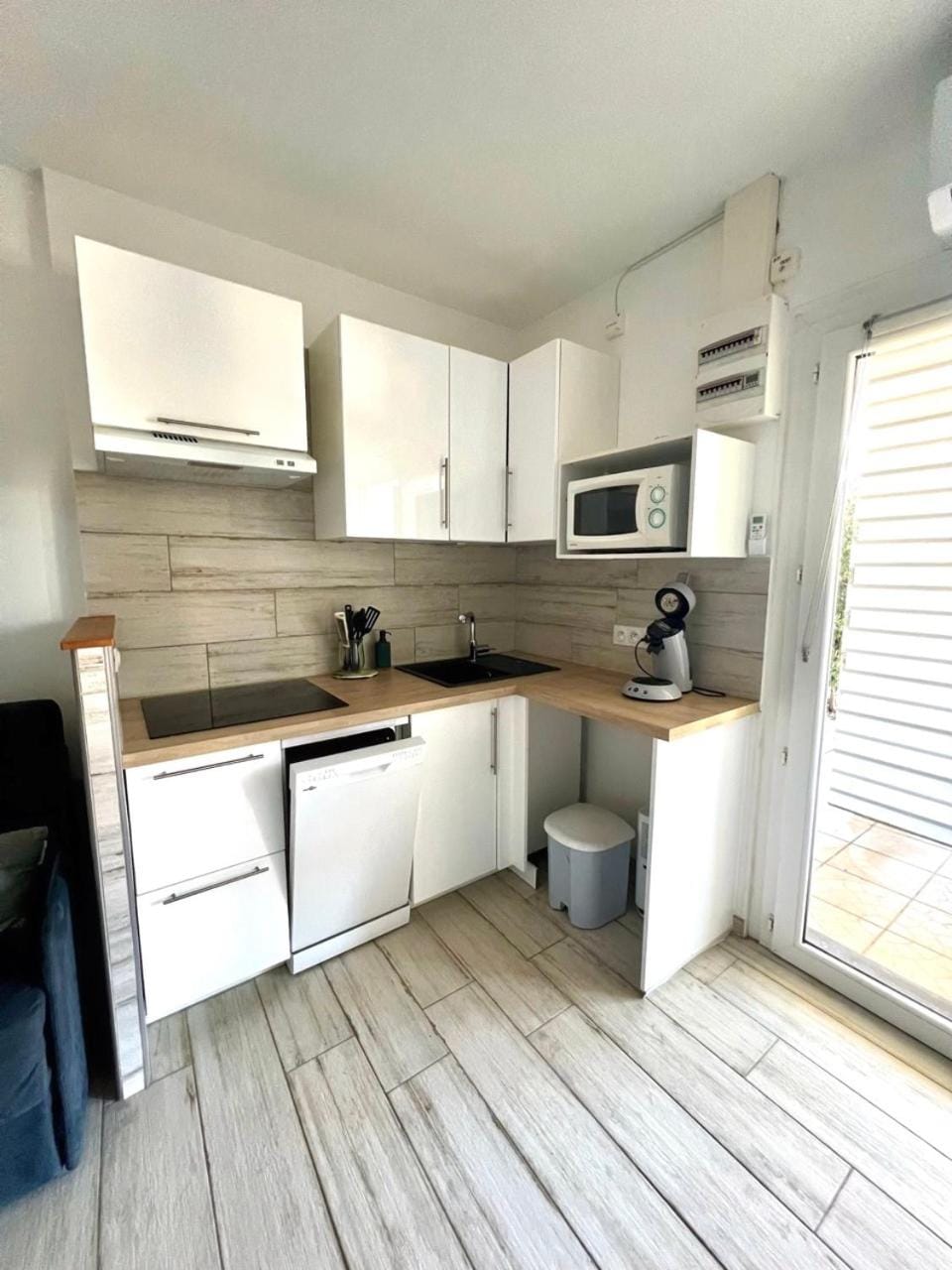 Studio 4 people beach and parking Apartment in Hyères
