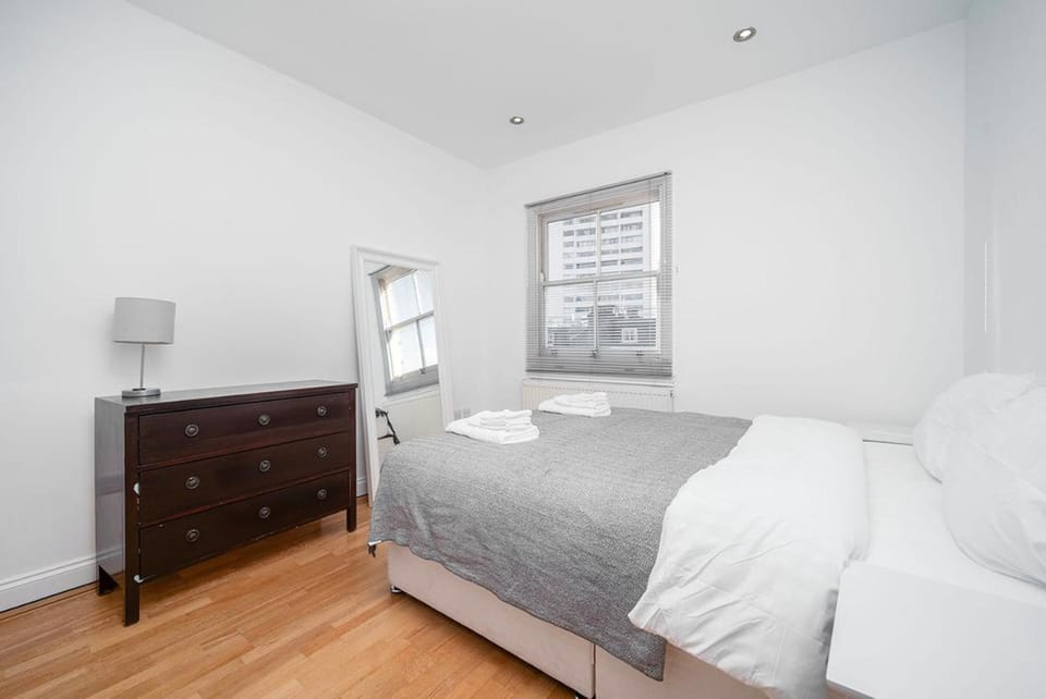 Luxury Marylebone 2 Bed Suite Apartment in City of Westminster