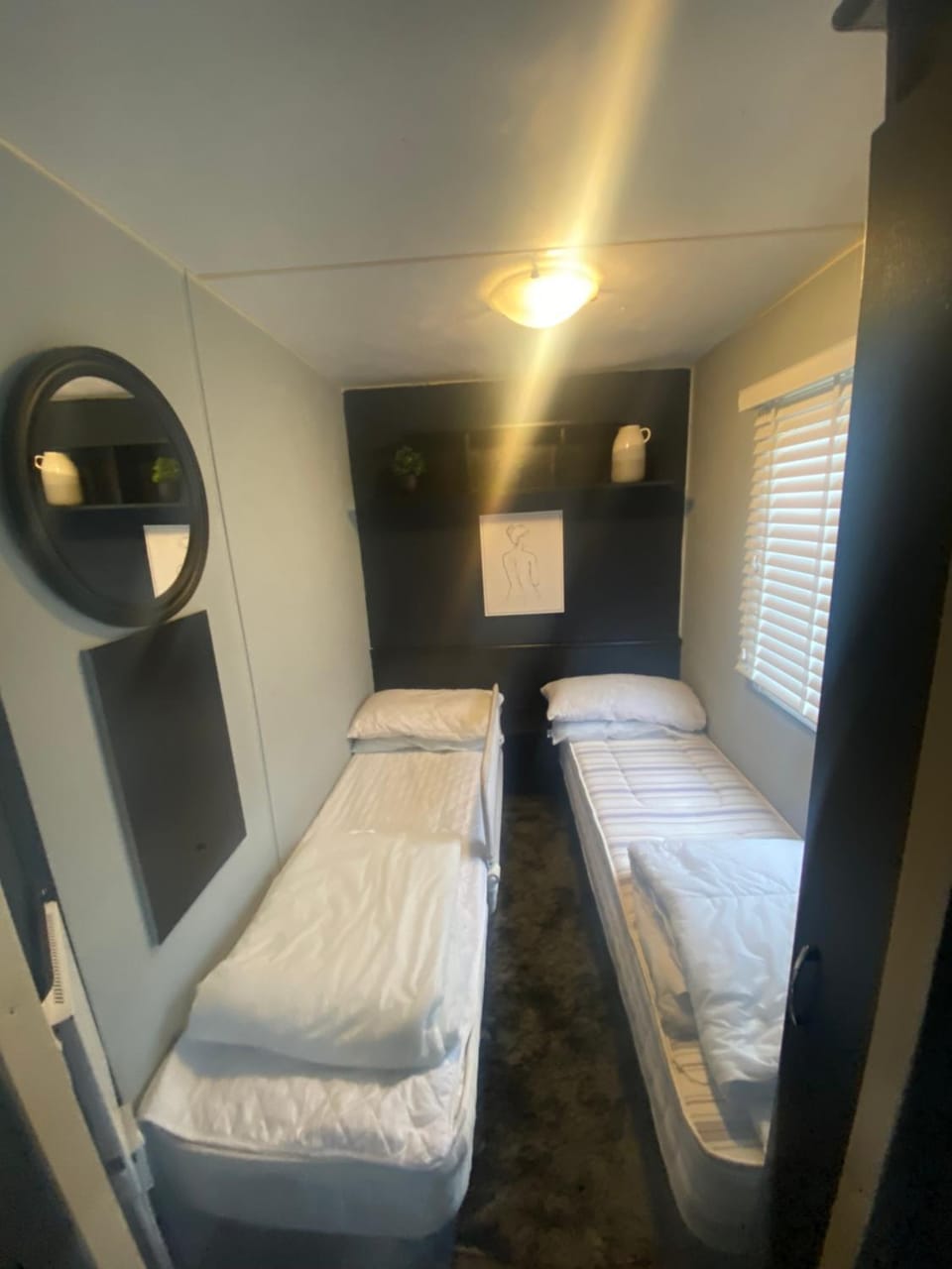Lisa caravan hire Campground/ 
RV Resort in Chapel Saint Leonards
