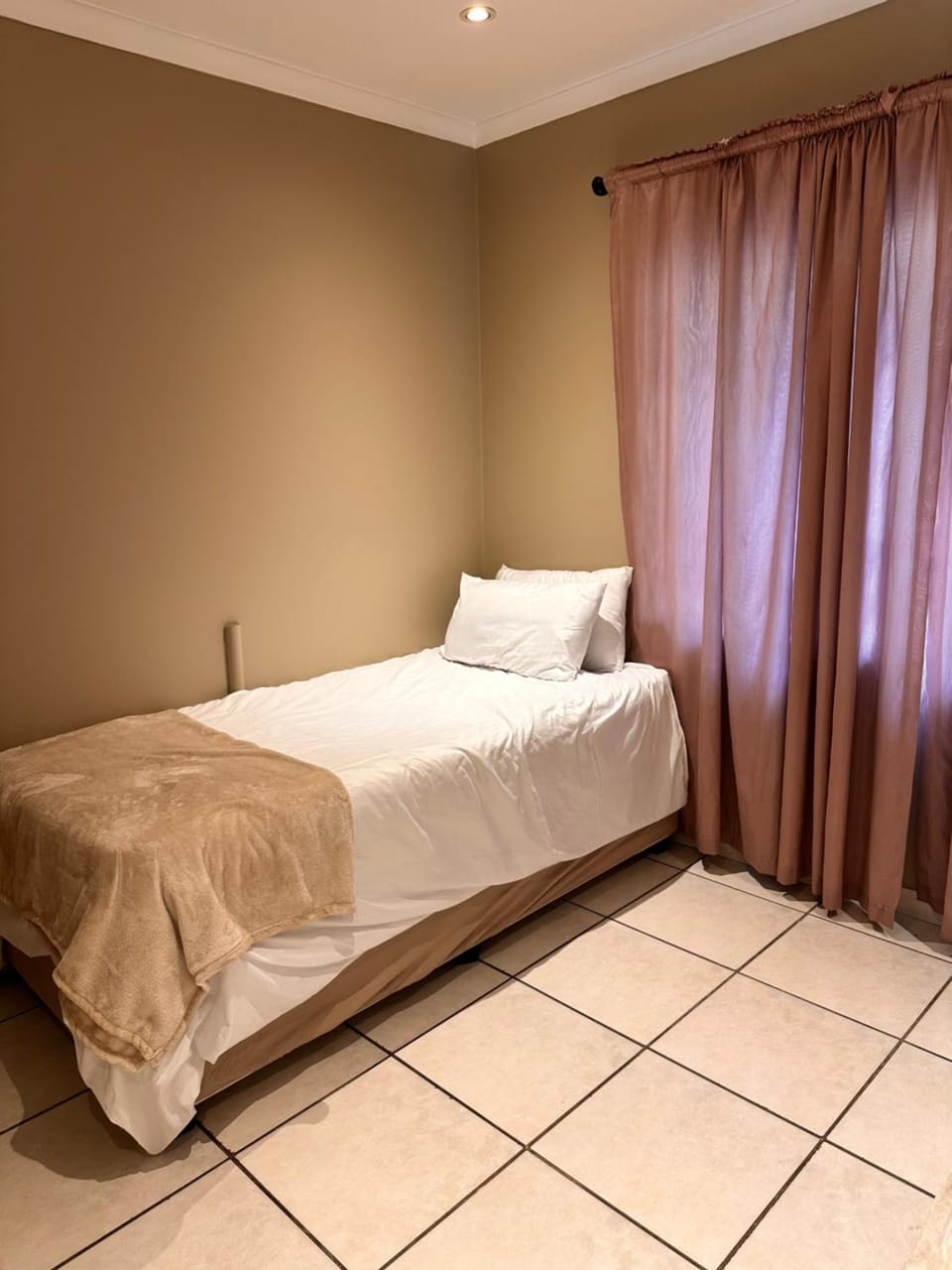 Reel and Relax Family Hideaway House in Durban