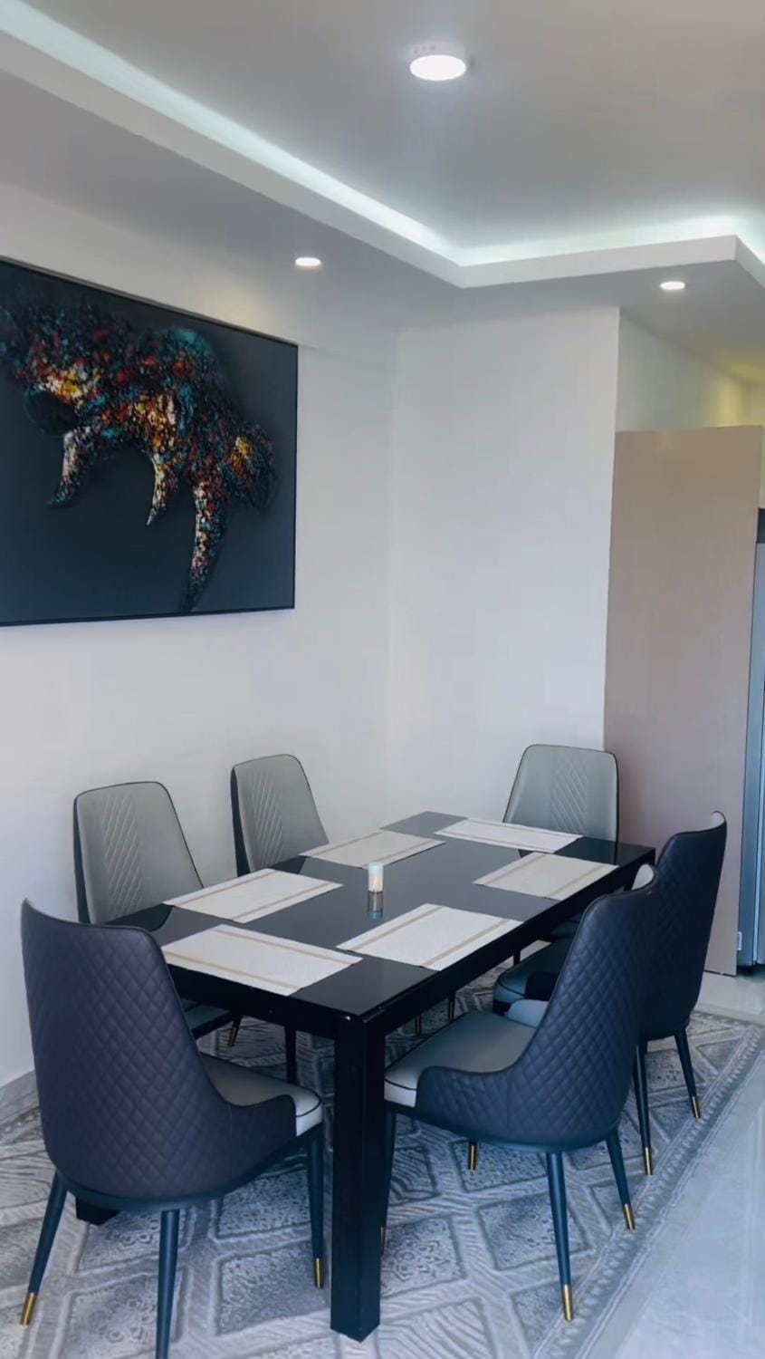 executive 3-bedroom Apartment hotel in Mombasa