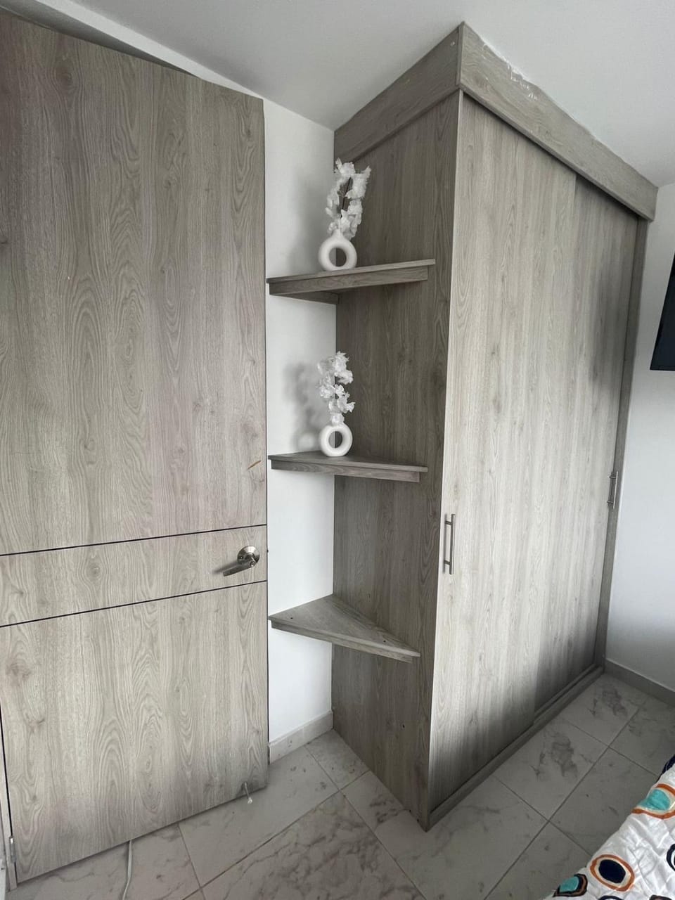 Bedroom, wardrobe