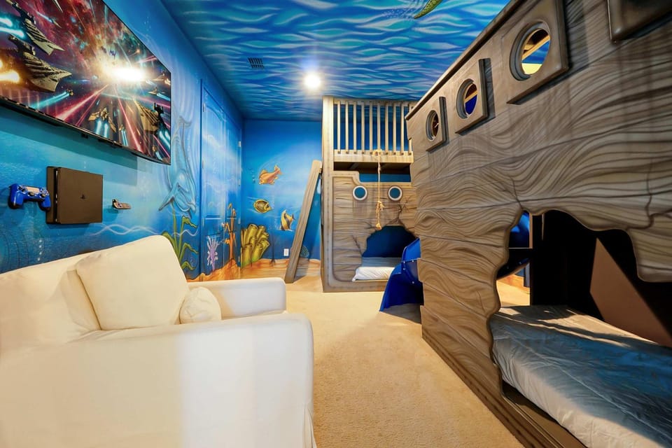 Magical Getaway Near Disney I Pool and Fun Room House in Four Corners