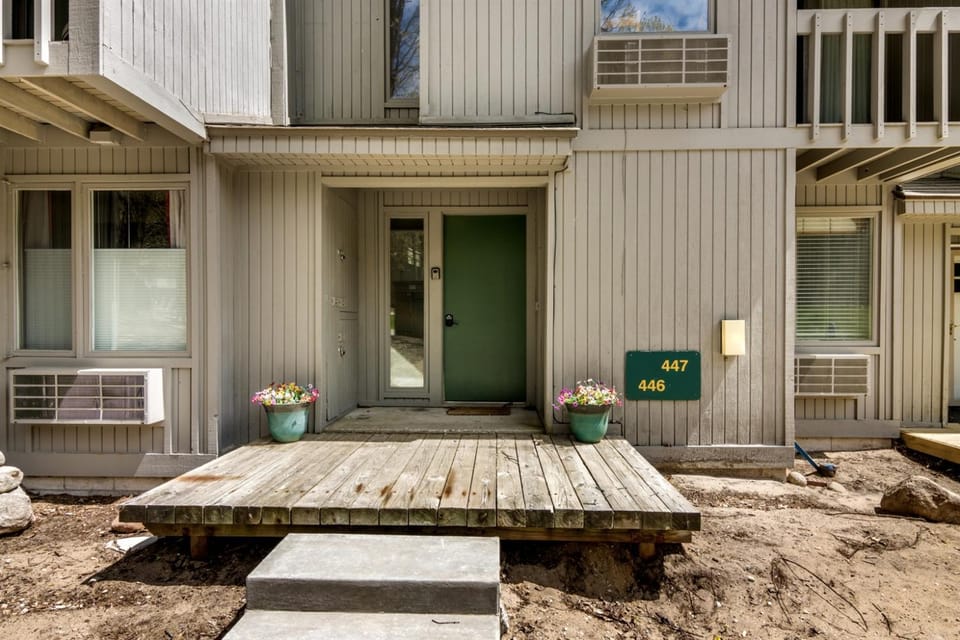 Sanctuary at Sundendorf- New Updates! Apartment in Michigan