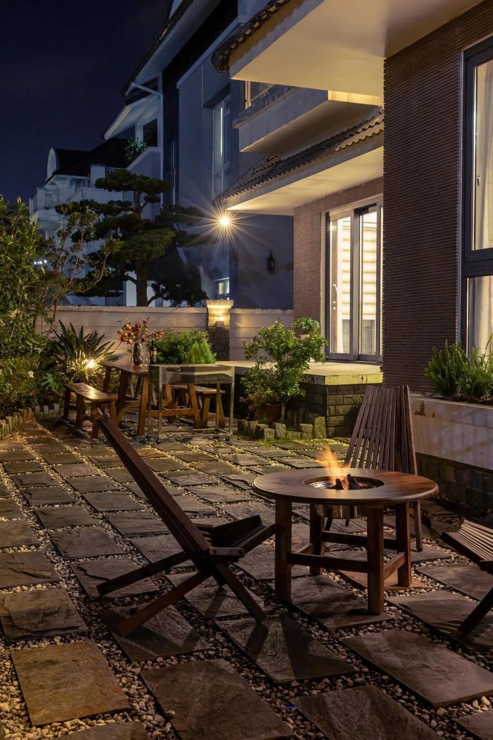 Patio, Night, BBQ facilities, Garden