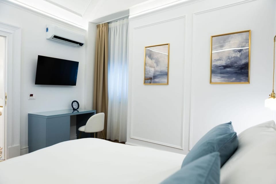 Antico Lustro Bed and Breakfast in Catania