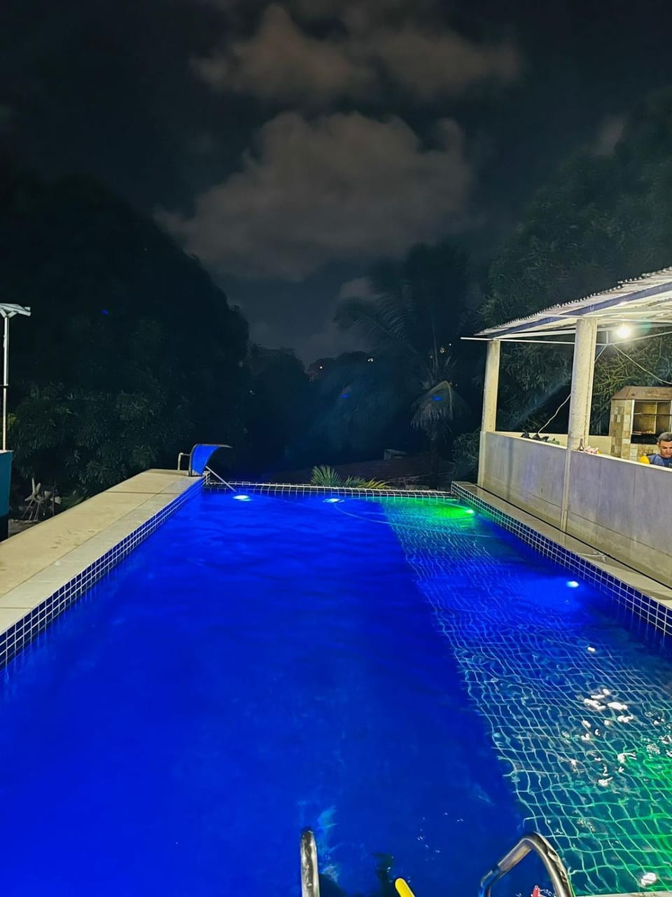 Swimming pool