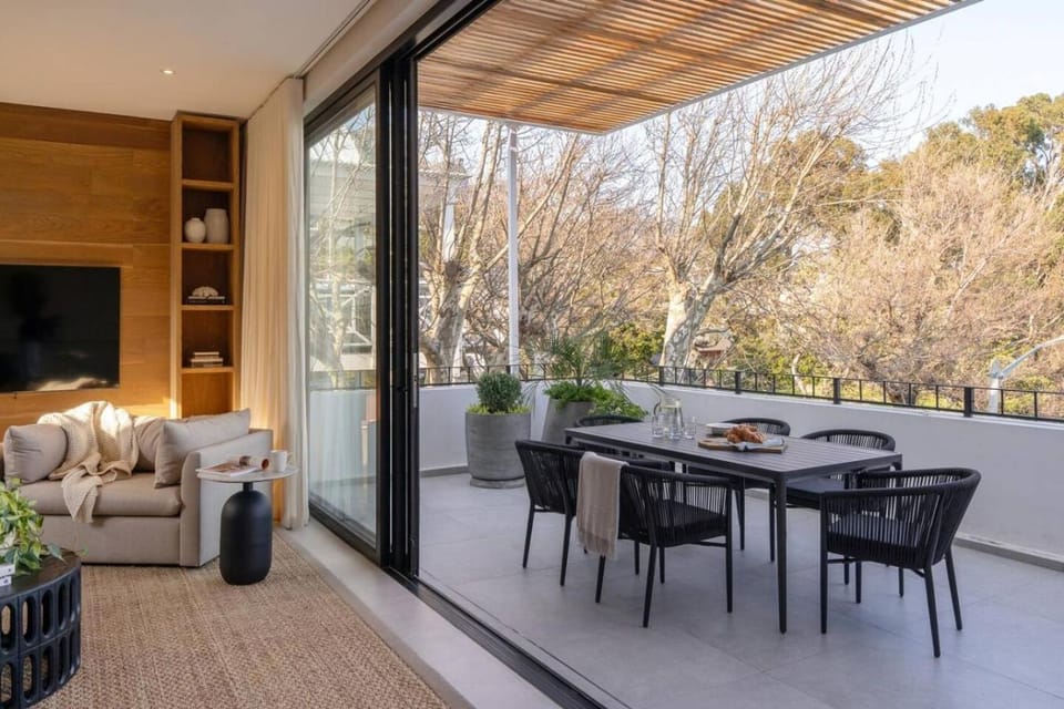 Satori Two by Bliss Collection Apartment in Camps Bay