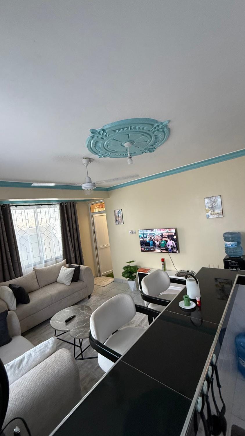 White apartment next to Twin palms apartment Apartment in Mombasa