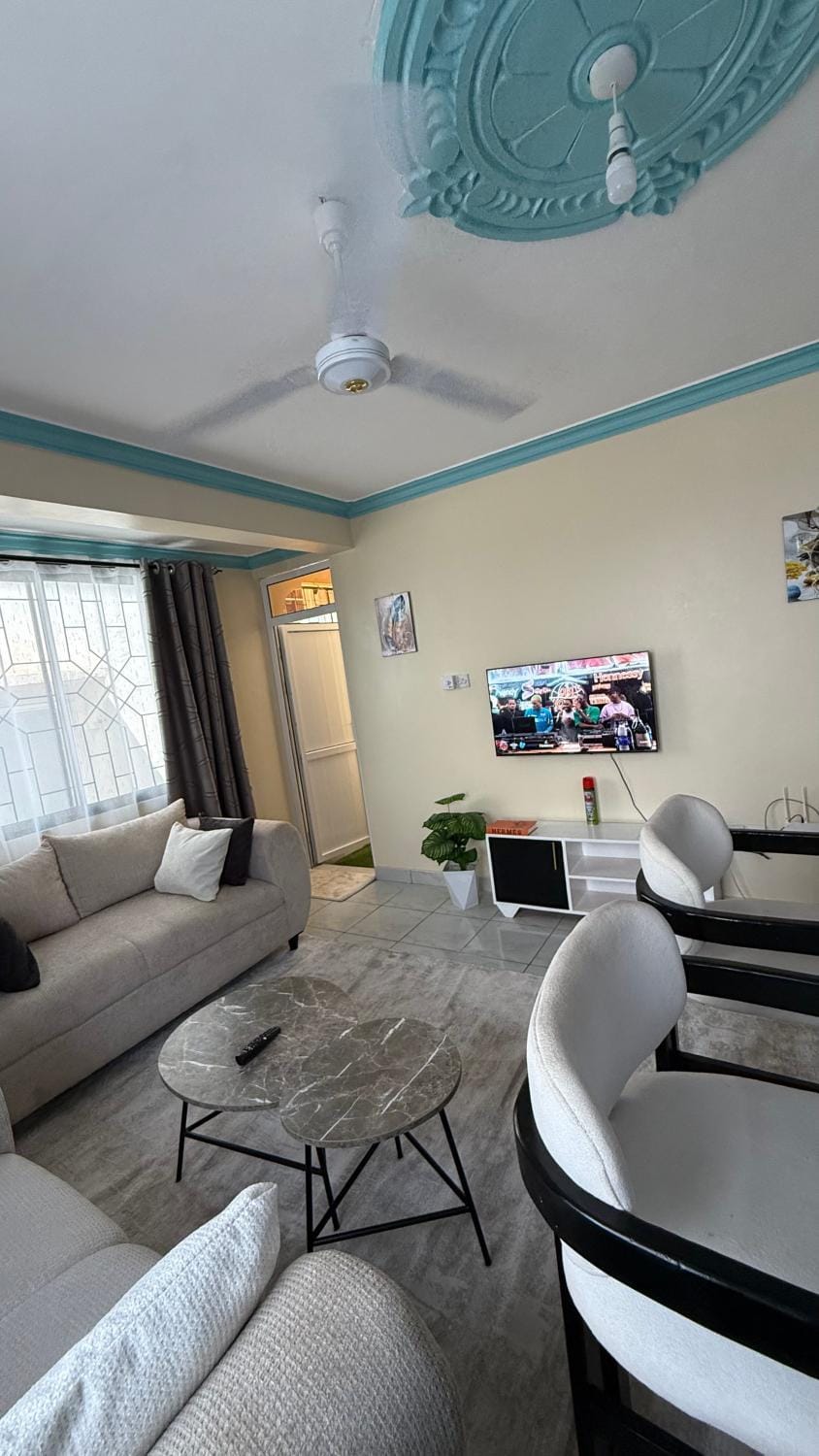 White apartment next to Twin palms apartment Apartment in Mombasa County