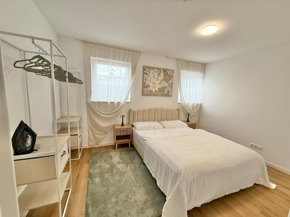 Luxury Apartment 4 bedrooms Self check in out Apartment in Baden-Württemberg