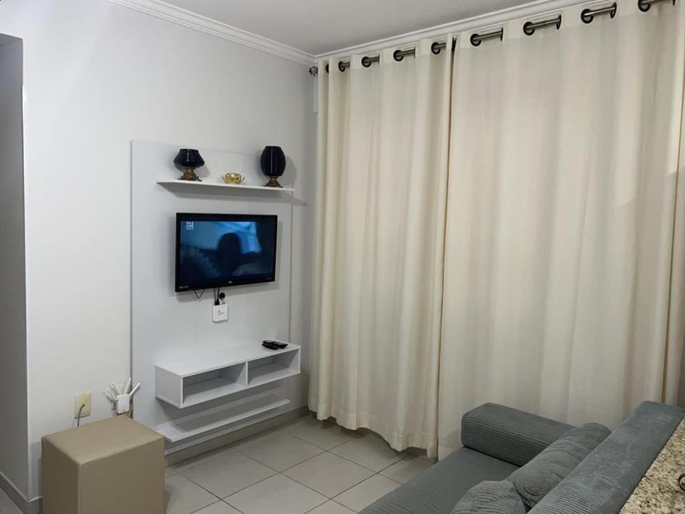 Clube do Mar- Itapema Meia Praia APTO 102 A Apartment in Porto Belo