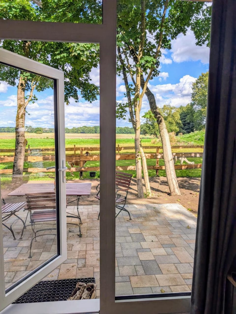 View (from property/room), Balcony/Terrace